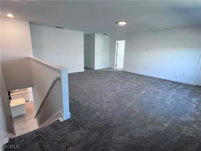 $2,900 | 3700 Passion Vine Drive, Fort Myers, FL 33905