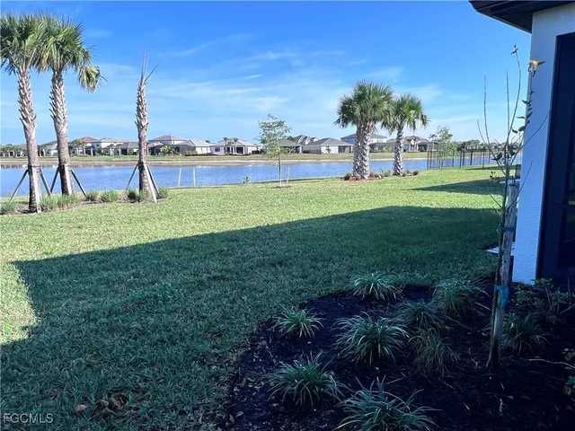 $2,900 | 3700 Passion Vine Drive, Fort Myers, FL 33905