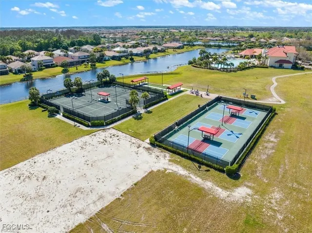 $2,900 | 3700 Passion Vine Drive, Fort Myers, FL 33905