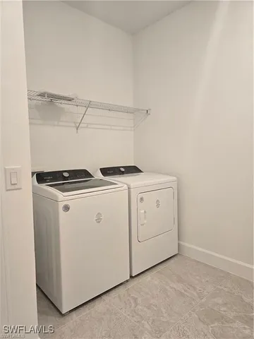 $2,900 | 3700 Passion Vine Drive, Fort Myers, FL 33905