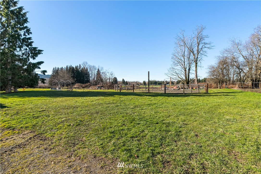 5651 Putnam Road Everson, WA 98247 - Photo 2 of 38 a view of a green field