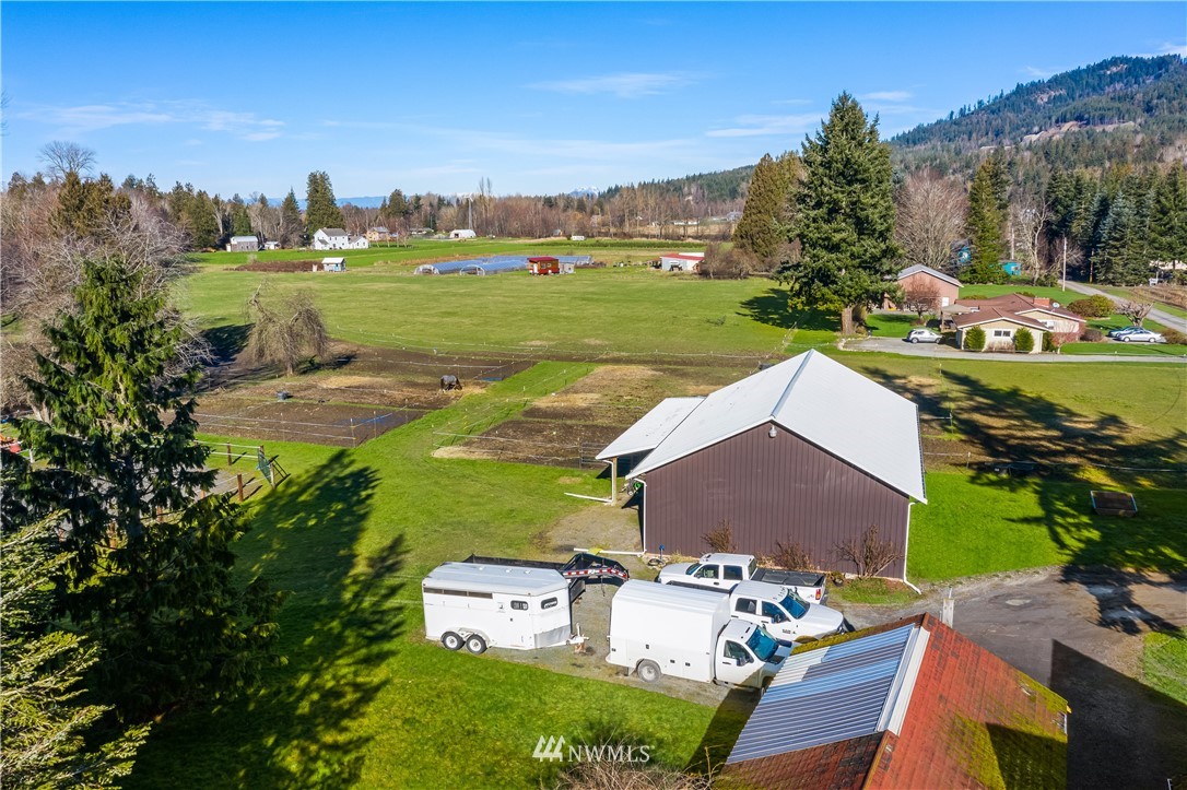 5651 Putnam Road Everson, WA 98247 - Photo 10 of 38 a view of a house with outdoor space and street view