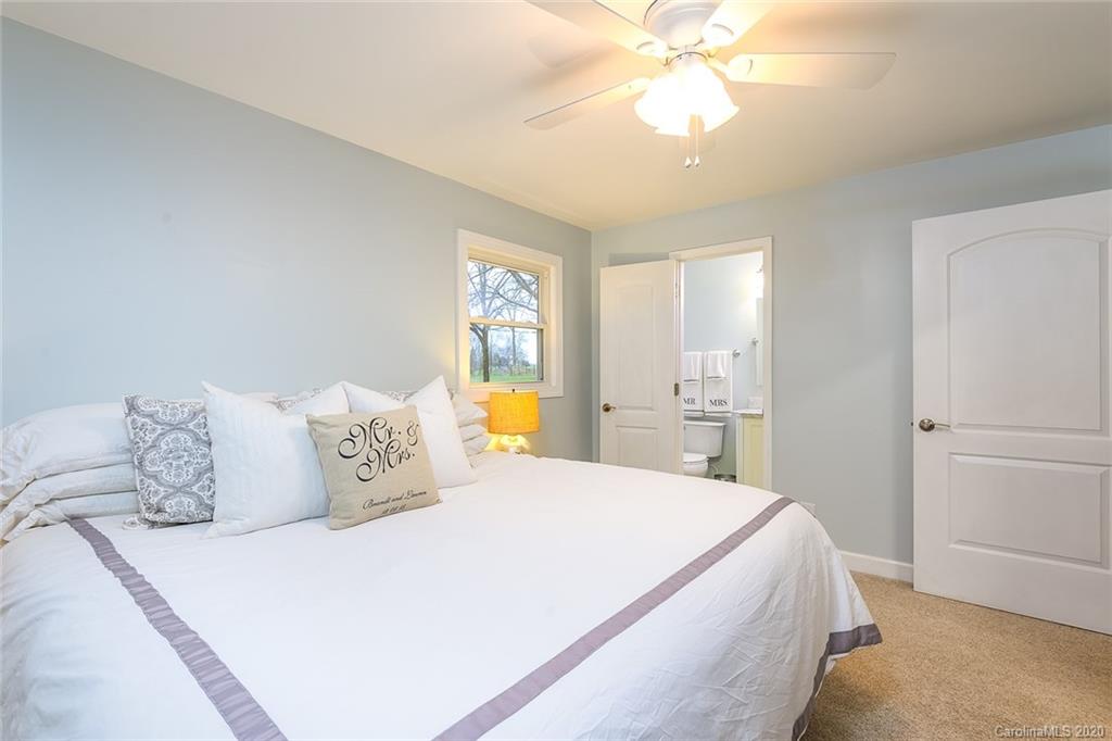 426 Griggs Road Clover, SC 29710 - Photo 13 of 42 Gallery Image 13