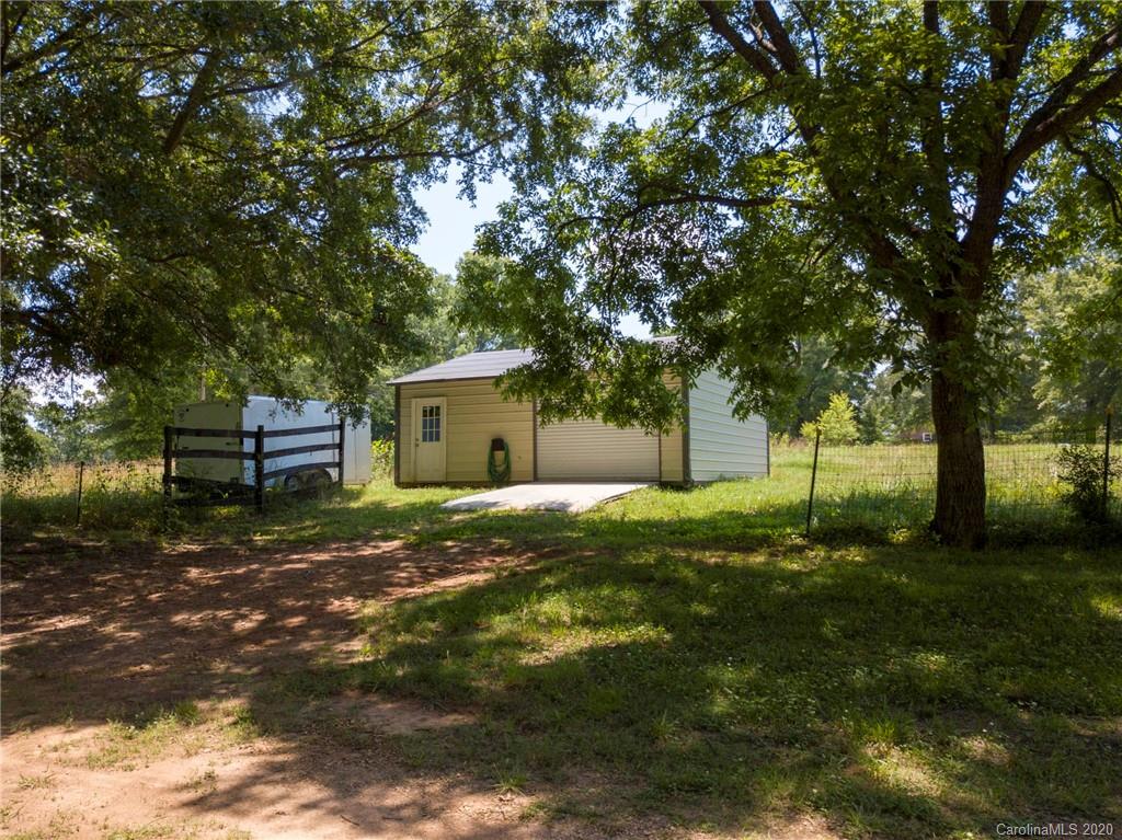 426 Griggs Road Clover, SC 29710 - Photo 23 of 42 Gallery Image 23