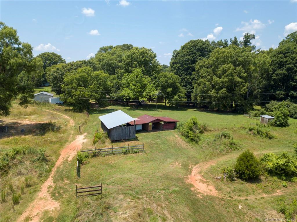 426 Griggs Road Clover, SC 29710 - Photo 27 of 42 Gallery Image 27