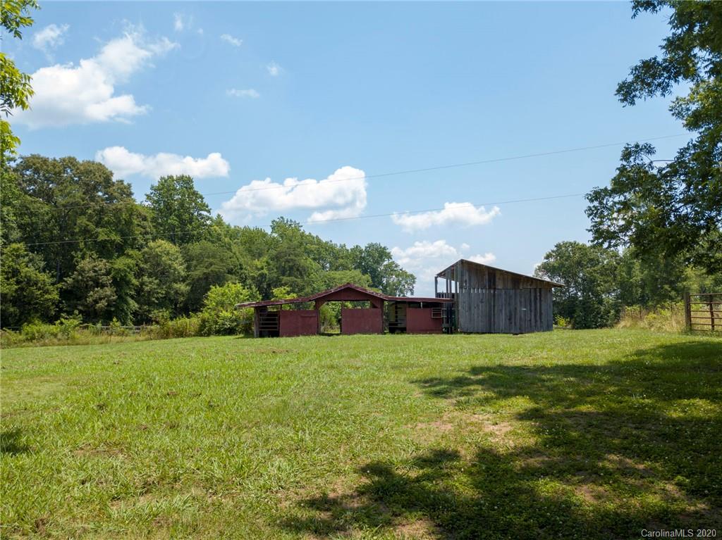 426 Griggs Road Clover, SC 29710 - Photo 35 of 42 Gallery Image 35