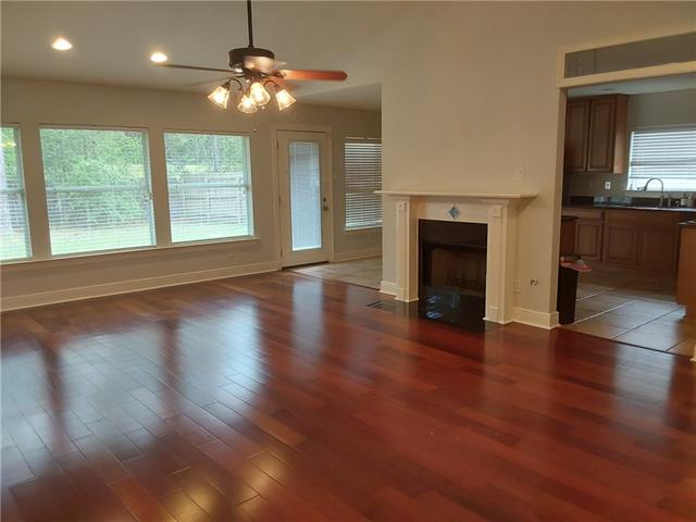 1348 Denmark Court Slidell, LA 70461 - Photo 4 of 28