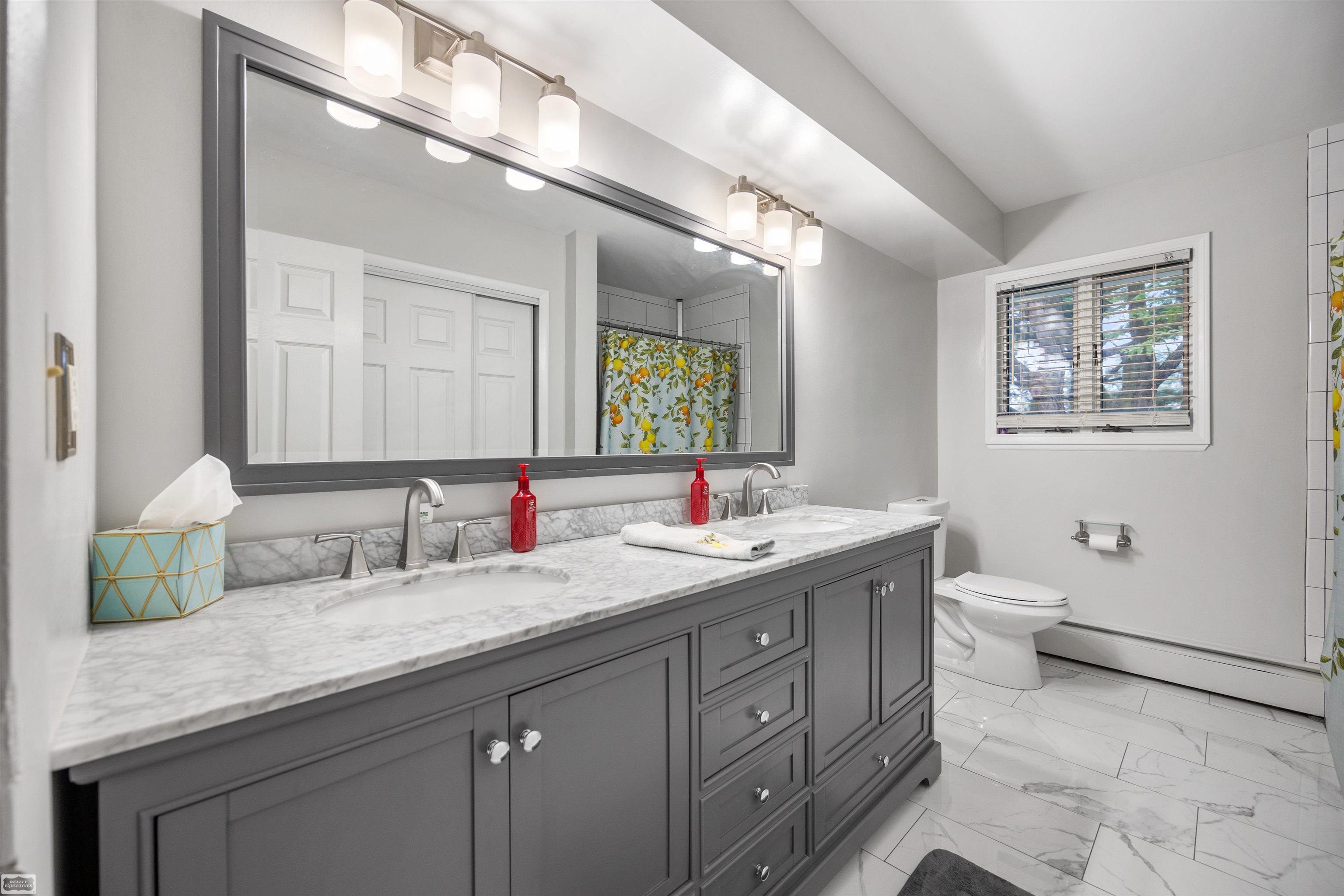 8183 Pippen Drive Romeo, MI 48065 - Photo 25 of 49 50113318-24.JPG