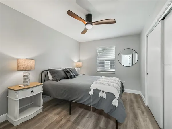 $2,325 | 962 Chula Court, The Villages, FL 32159