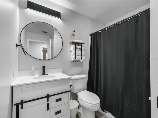 $2,325 | 962 Chula Court, The Villages, FL 32159