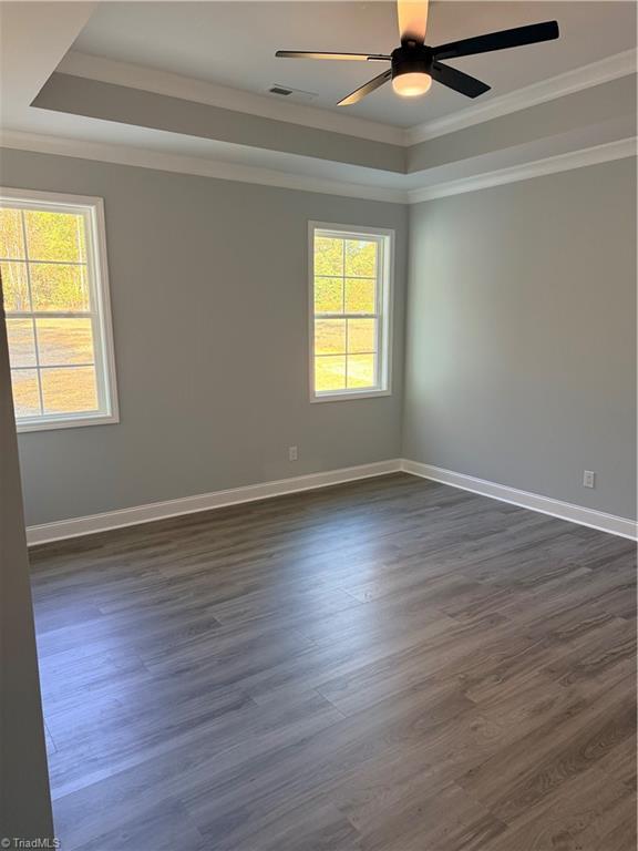 901 Edgemont Road Greensboro, NC 27406 - Photo 10 of 17 Gallery Image 10