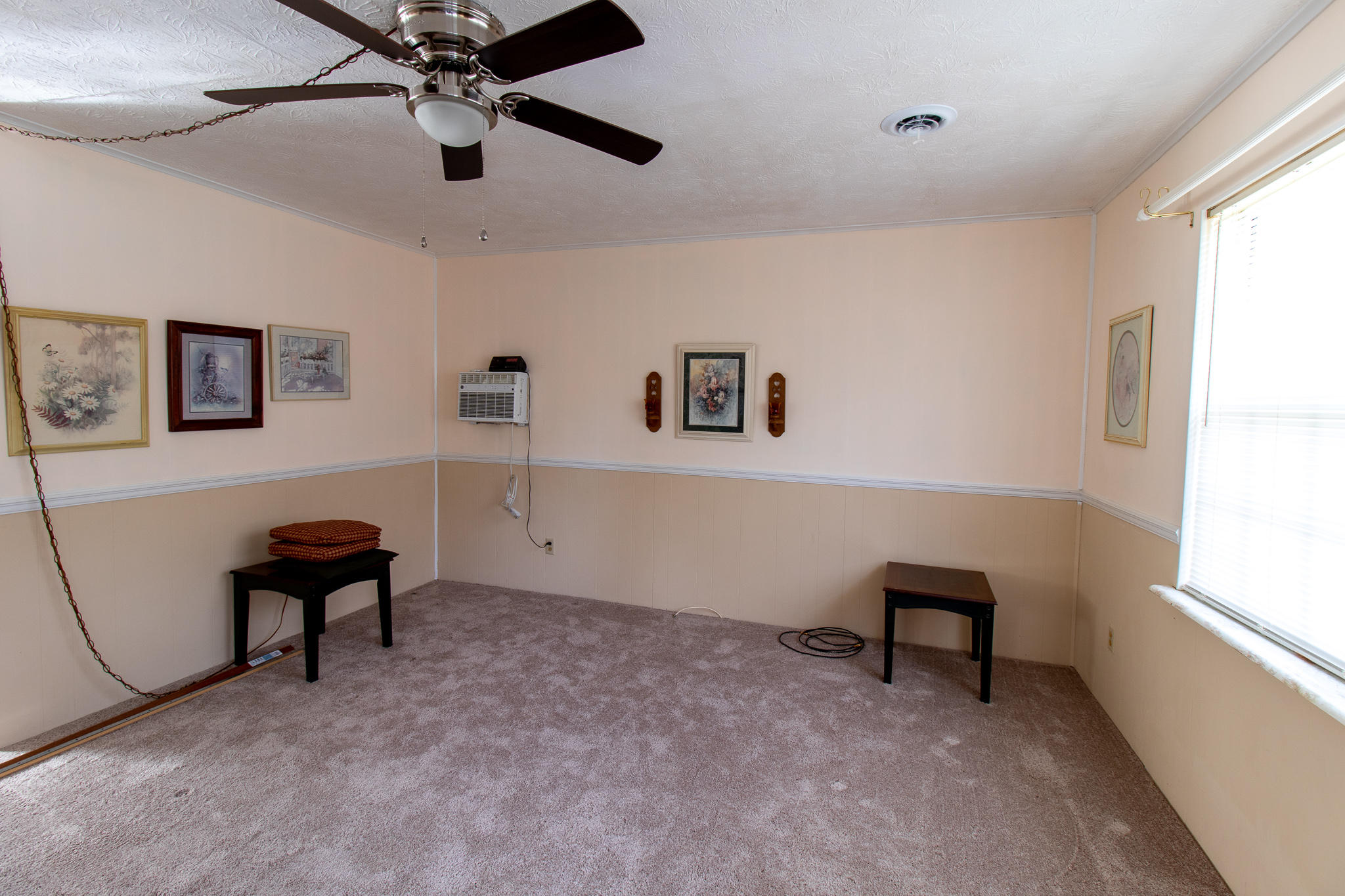 744 Wykle Road Greeneville, TN 37743 - Photo 4 of 32 Photo-7
