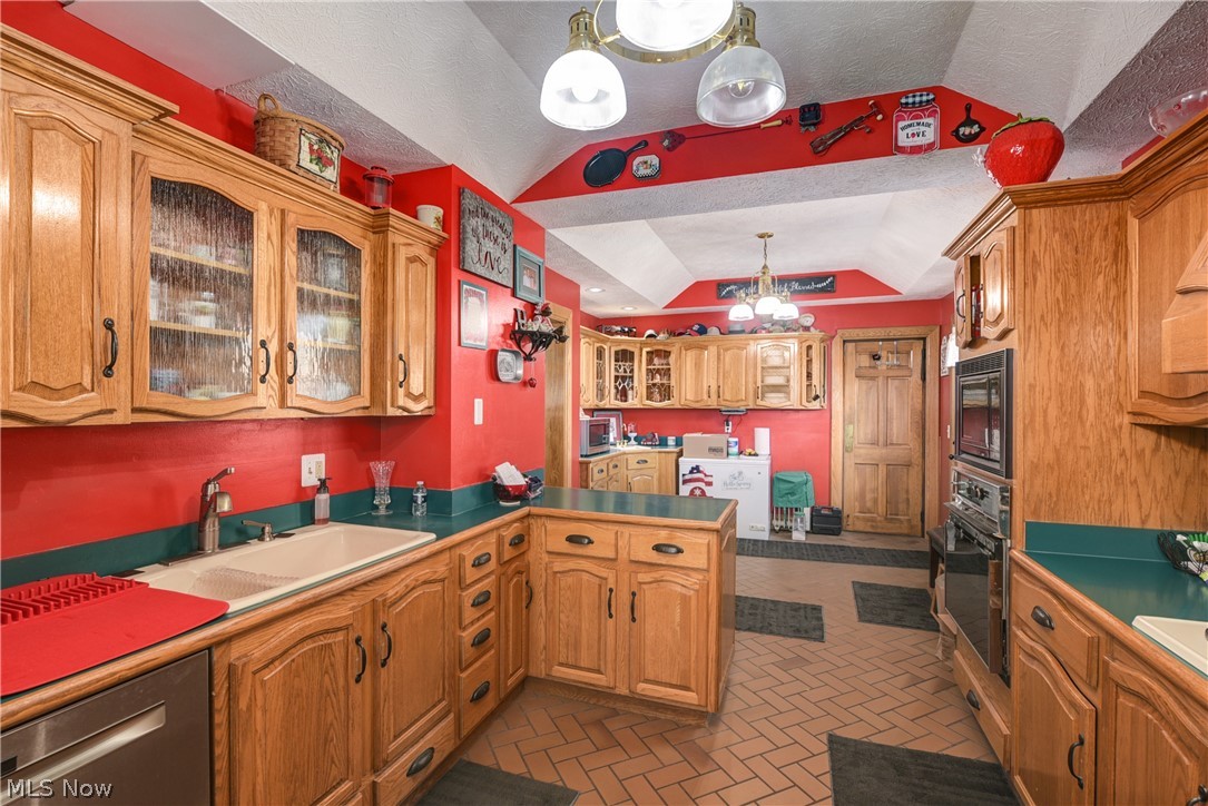 1332 Station Road Valley City, OH 44280 - Photo 13 of 35 Gallery Image 13