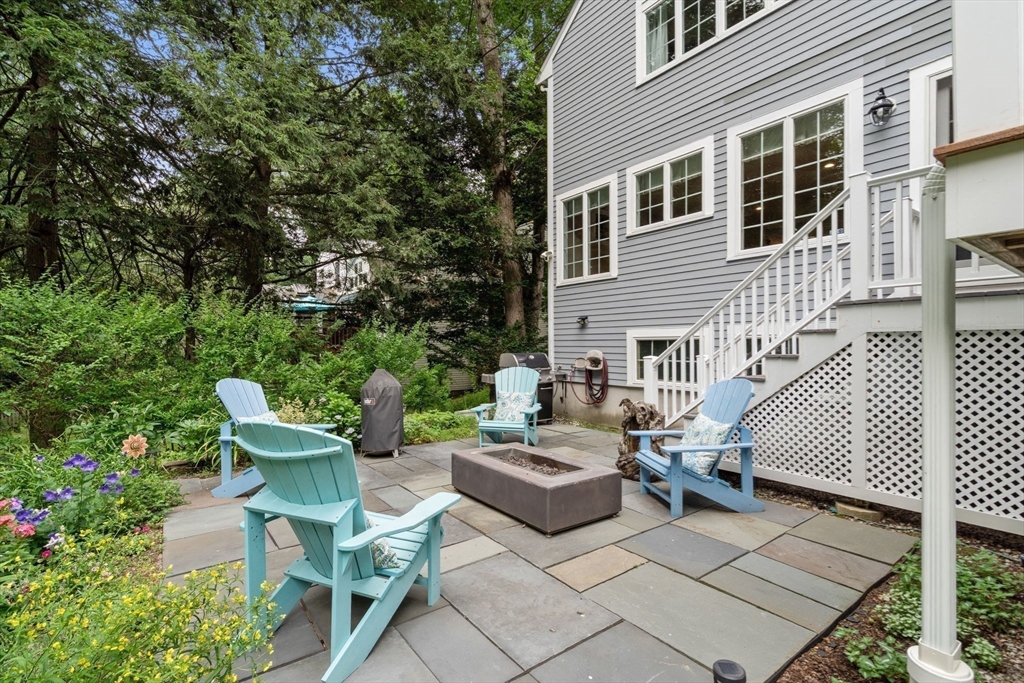42 Sheridan Road Wellesley, MA 02481 - Photo 29 of 35 Gallery Image 29