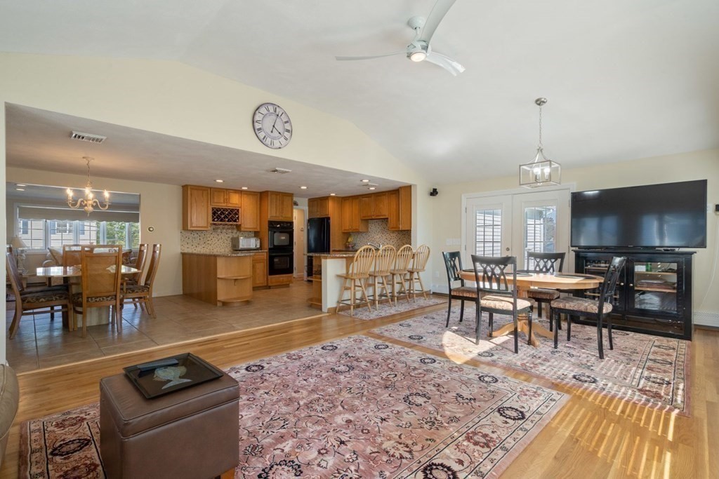 106 Burroughs Road Braintree, MA 02184 - Photo 11 of 40 Gallery Image 11
