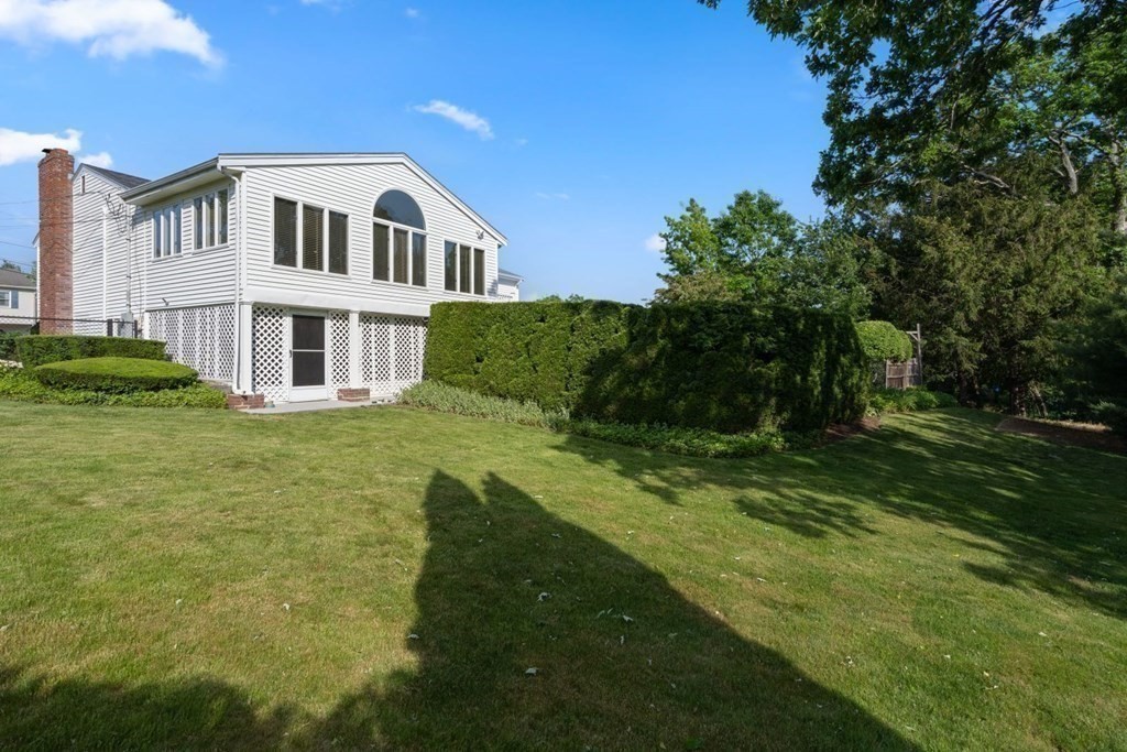 106 Burroughs Road Braintree, MA 02184 - Photo 38 of 40 Gallery Image 38