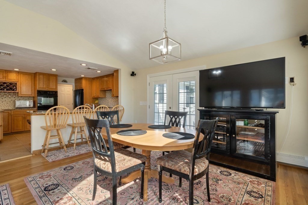 106 Burroughs Road Braintree, MA 02184 - Photo 10 of 40 Gallery Image 10