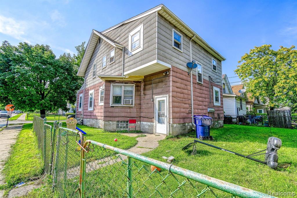 217 Richter Street River Rouge, MI 48218 - Photo 11 of 47