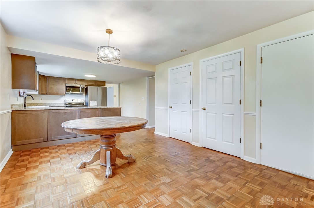1013 Rio Lane Kettering, OH 45429 - Photo 24 of 59 Gallery Image 24
