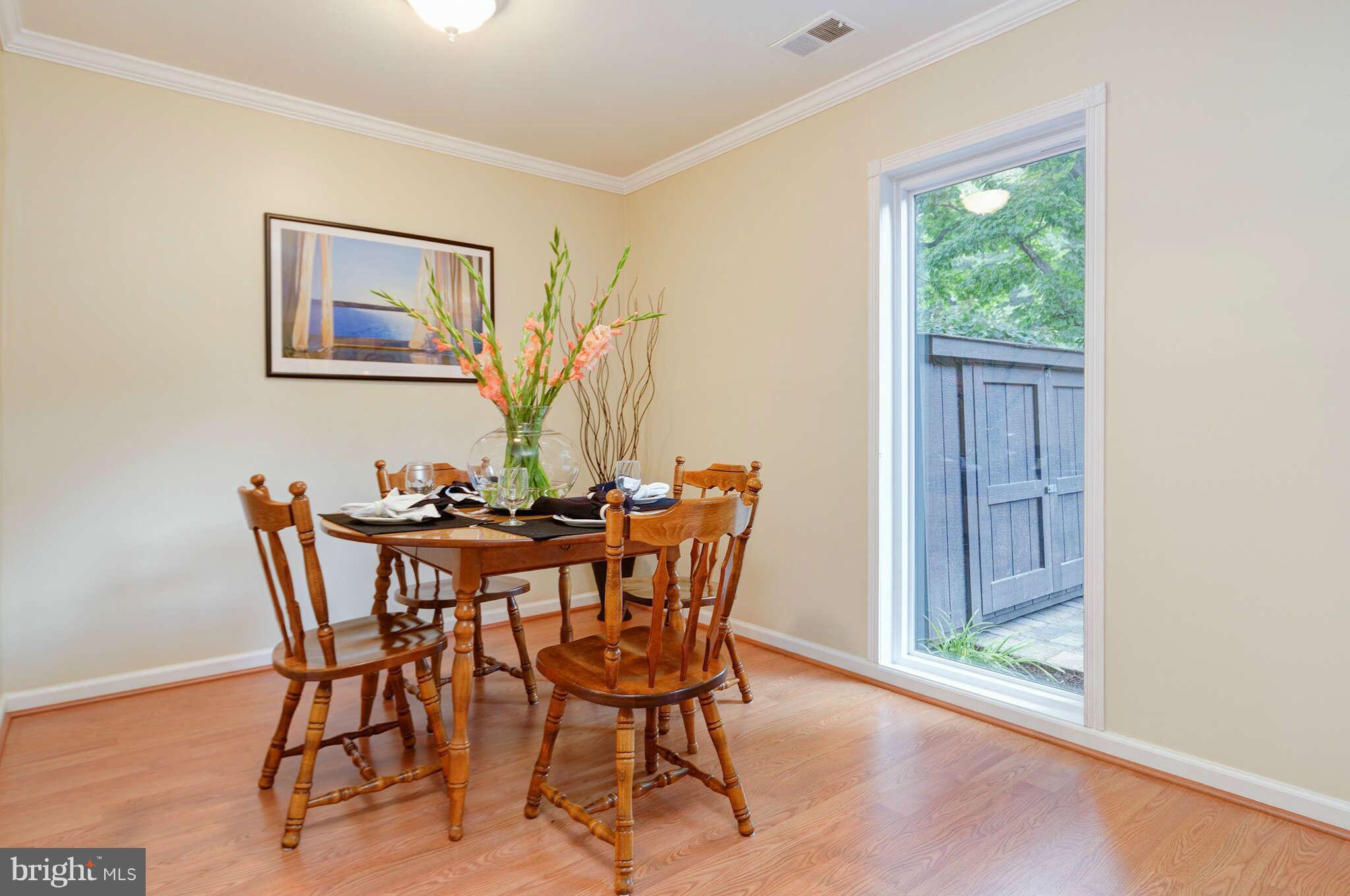 1756 Ivy Oak Square Reston, VA 20190 - Photo 5 of 30 Dining Room