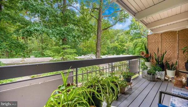 $2,000 | 7747 Donnybrook Court, Unit 206, Annandale, VA 22003