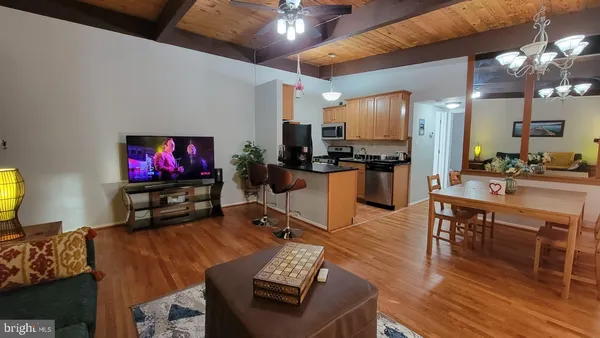 $2,000 | 7747 Donnybrook Court, Unit 206, Annandale, VA 22003