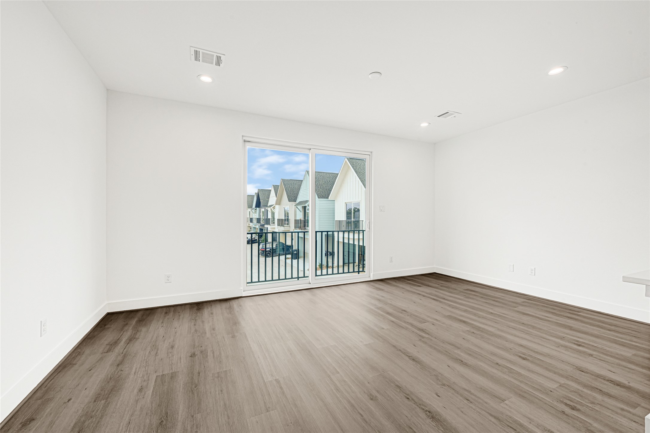 409 Alvia Run Lane Houston, TX 77018 - Photo 26 of 31