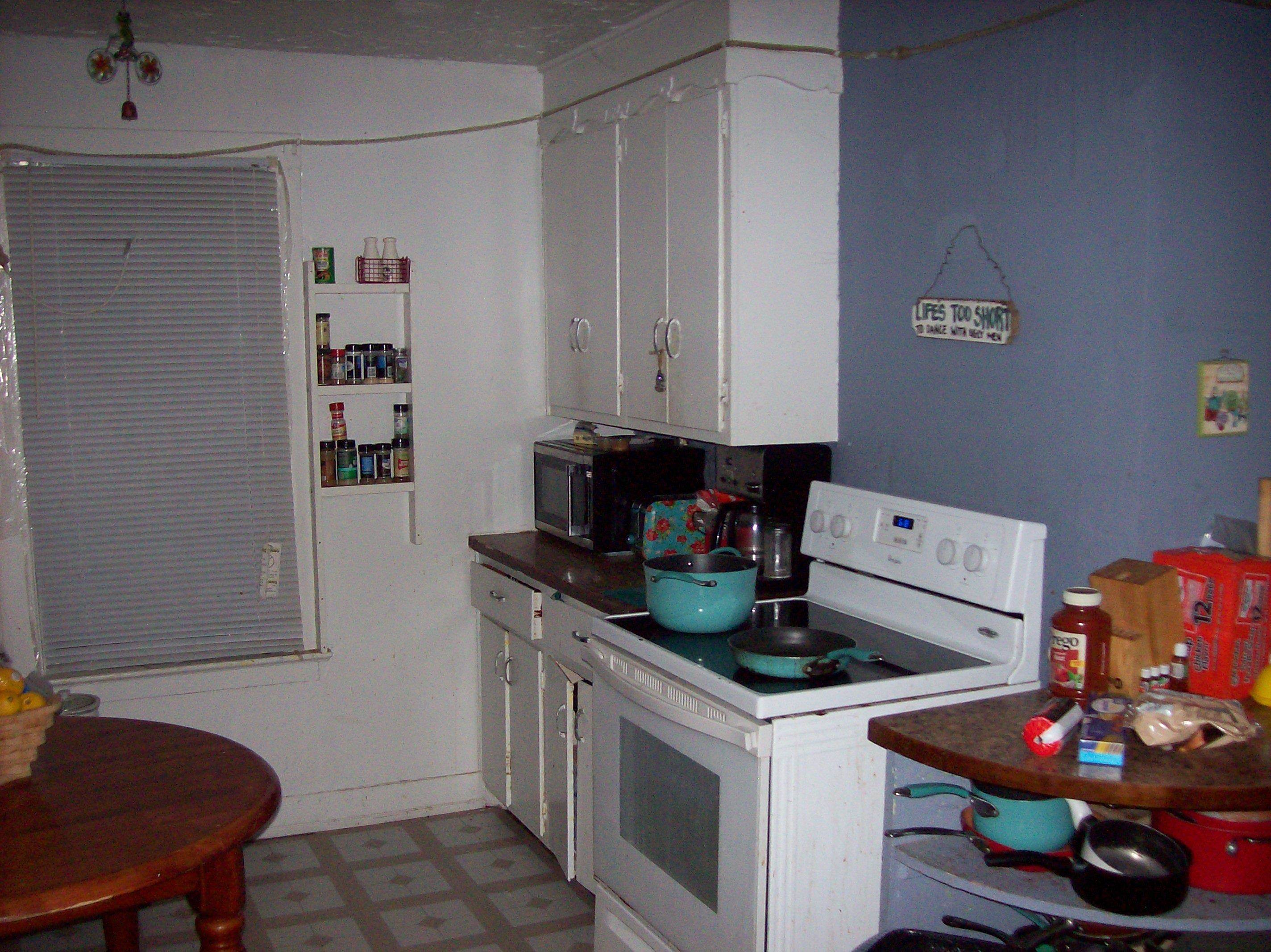 307 East Marion Street Portage, WI 53901 - Photo 7 of 16