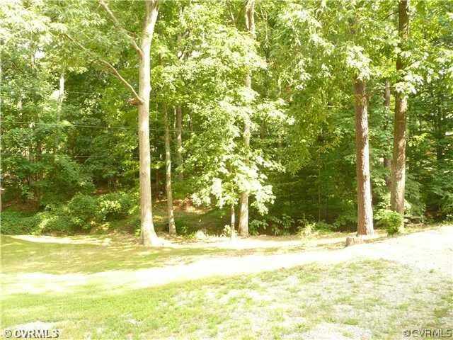 1911 Walkerton Court Richmond, VA 23236 - Photo 11 of 12 Gallery Image 11