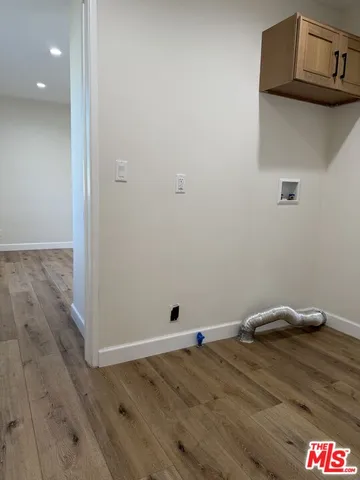 $4,200 | 22341 Burton Street, Canoga Park, CA 91304