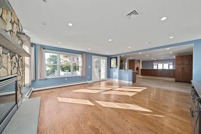 $764,000 | 330 West Main Street, Avon, MA 02322