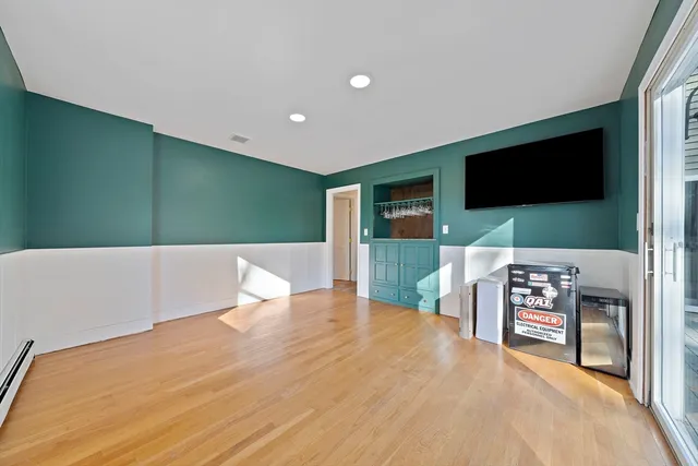 $764,000 | 330 West Main Street, Avon, MA 02322