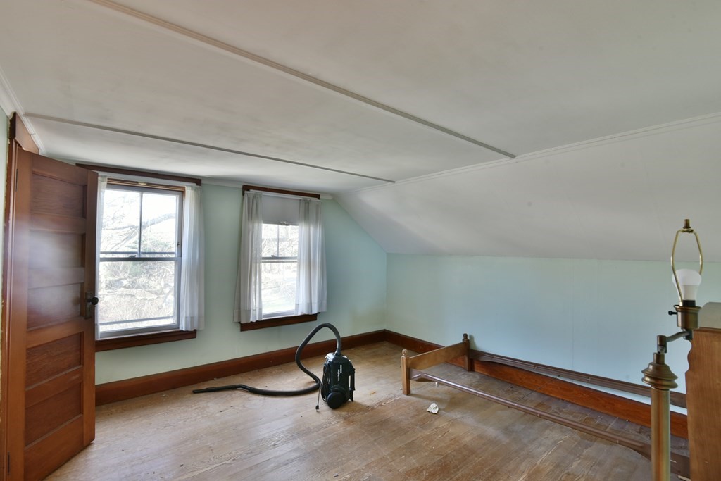 563 Mendon Road Whitinsville, MA 01588 - Photo 27 of 30 a living room with furniture