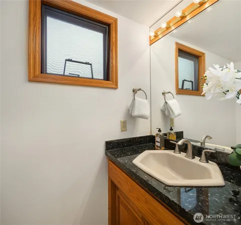 $875,000 | 6121 Northeast 175th Street, Unit A308, Kenmore, WA 98028