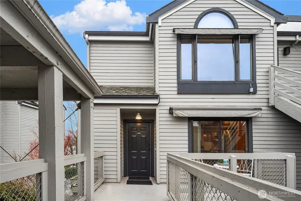 $875,000 | 6121 Northeast 175th Street, Unit A308, Kenmore, WA 98028