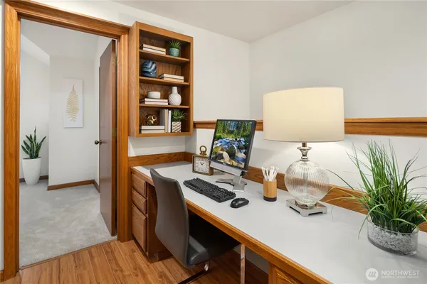 $875,000 | 6121 Northeast 175th Street, Unit A308, Kenmore, WA 98028