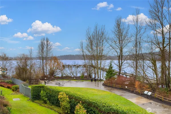 $875,000 | 6121 Northeast 175th Street, Unit A308, Kenmore, WA 98028