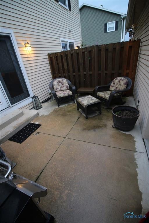 28403 Simmons Road Perrysburg, OH 43551 - Photo 9 of 26 Gallery Image 9