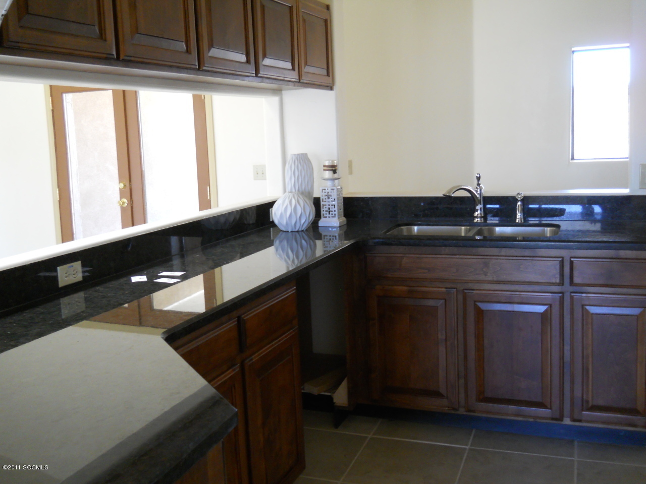 495 Calle Cipres Rio Rico, AZ 85648 - Photo 5 of 10 Gallery Image 5