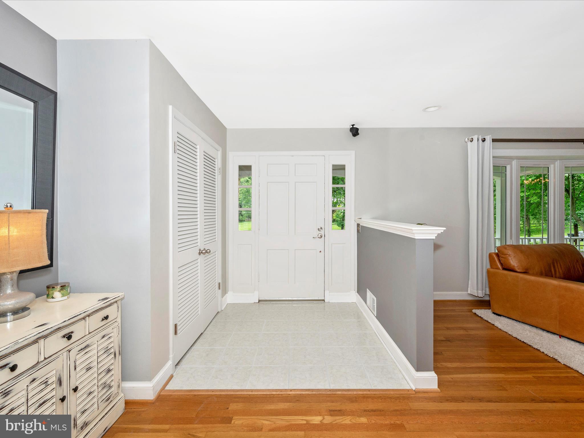 4414 Pinetree Road Rockville, MD 20853 - Photo 17 of 51 main entrance