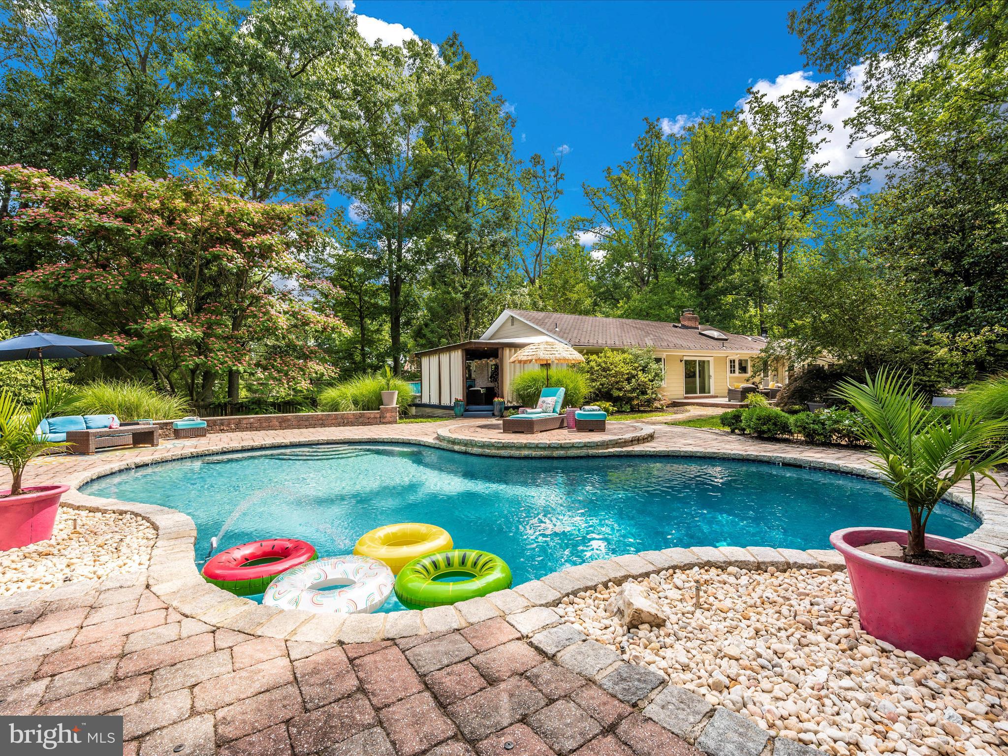 4414 Pinetree Road Rockville, MD 20853 - Photo 2 of 51 seeing is believing