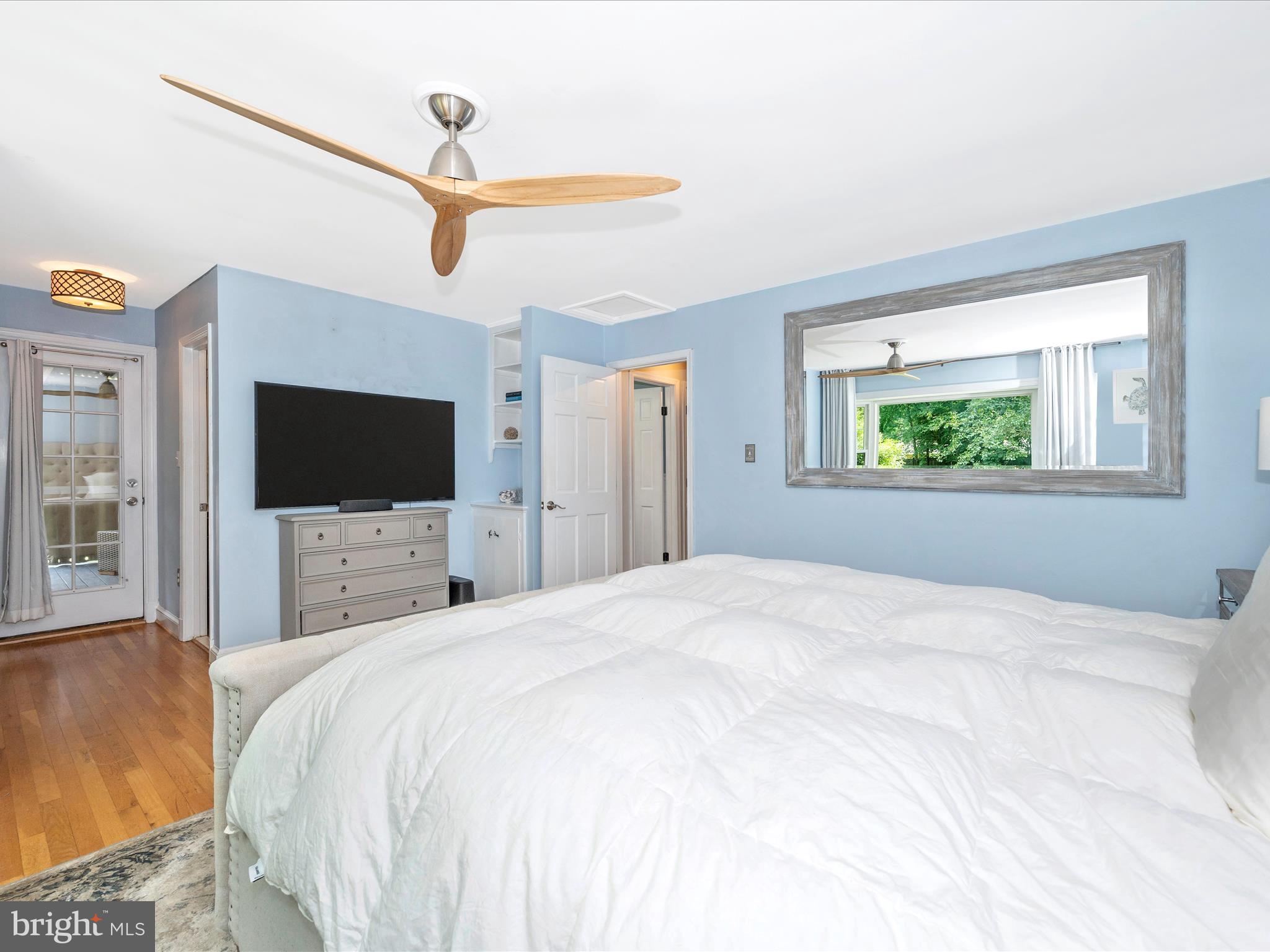 4414 Pinetree Road Rockville, MD 20853 - Photo 44 of 51 primary suite TV bracket included