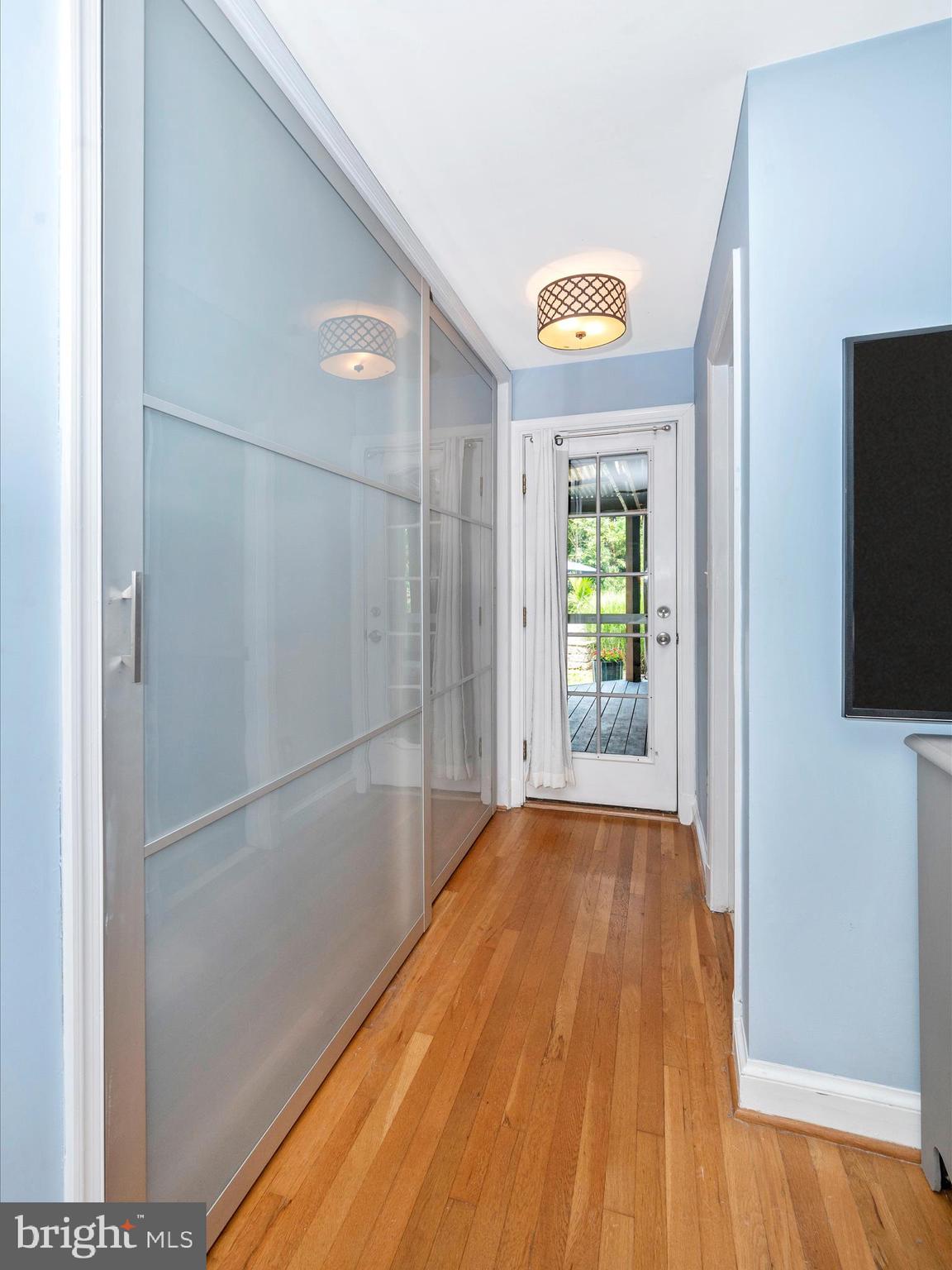 4414 Pinetree Road Rockville, MD 20853 - Photo 45 of 51 primary with cabana & pool access