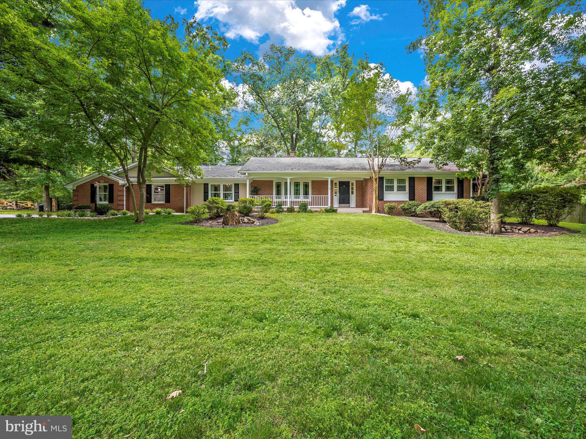 4414 Pinetree Road Rockville, MD 20853 - Photo 9 of 51 privacy