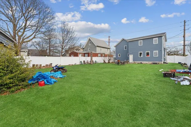 $1,200,000 | 1136 West Broadway, Hewlett, NY 11557