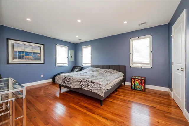 $1,200,000 | 1136 West Broadway, Hewlett, NY 11557