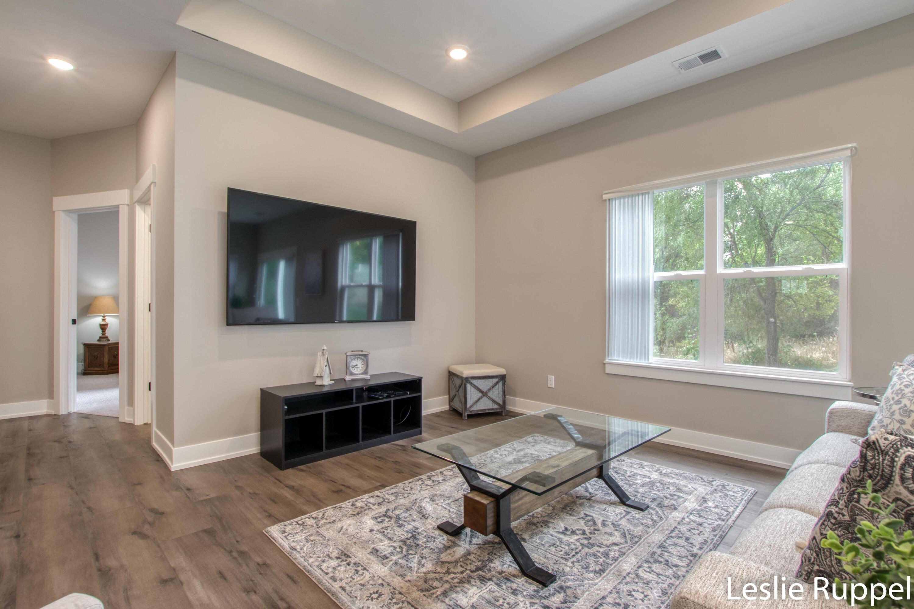 1520 Ctr Hl Road, Unit 2 Lowell, MI 49331 - Photo 15 of 32 Center Hill 1520-7