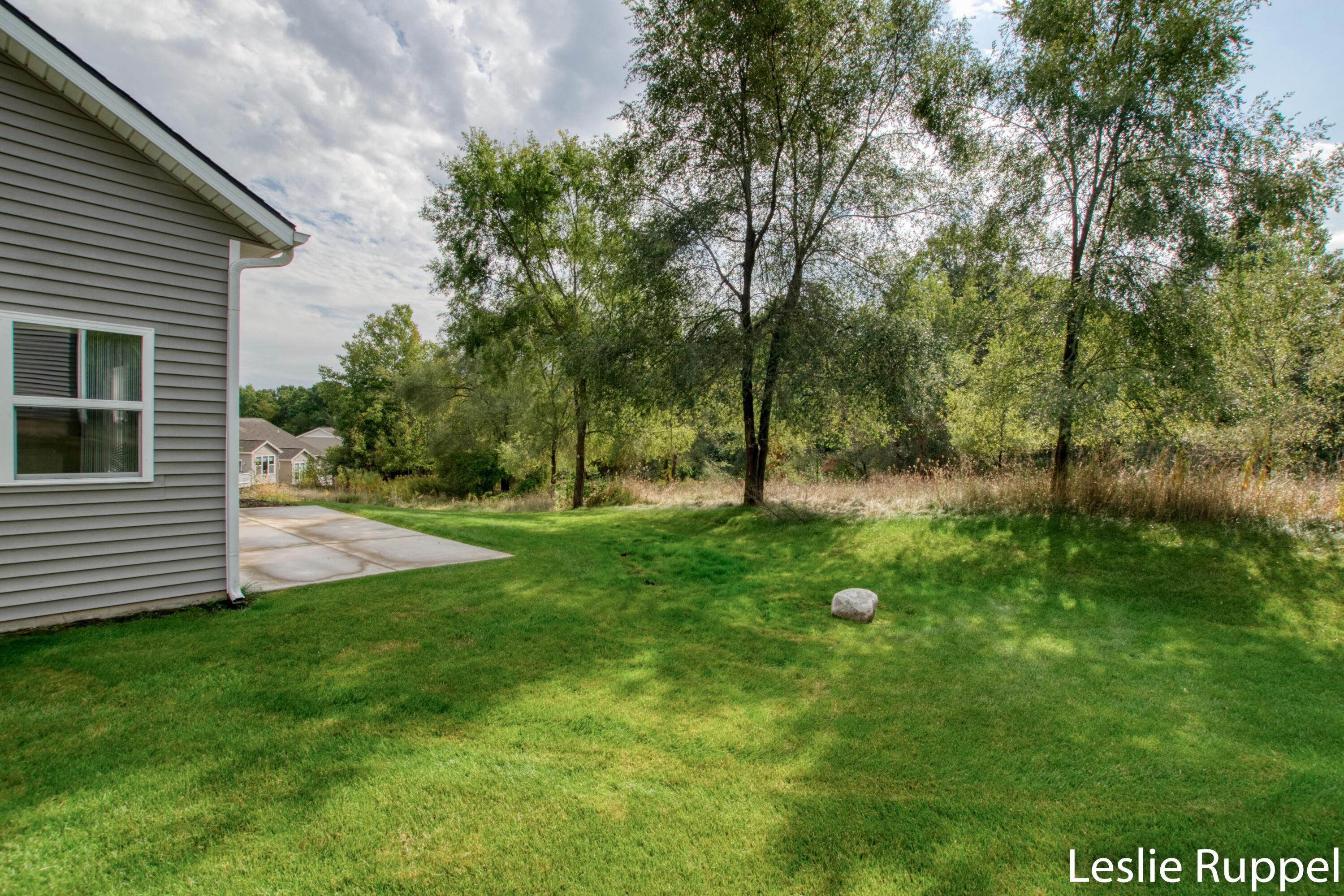 1520 Ctr Hl Road, Unit 2 Lowell, MI 49331 - Photo 27 of 32 Center Hill 1520-26
