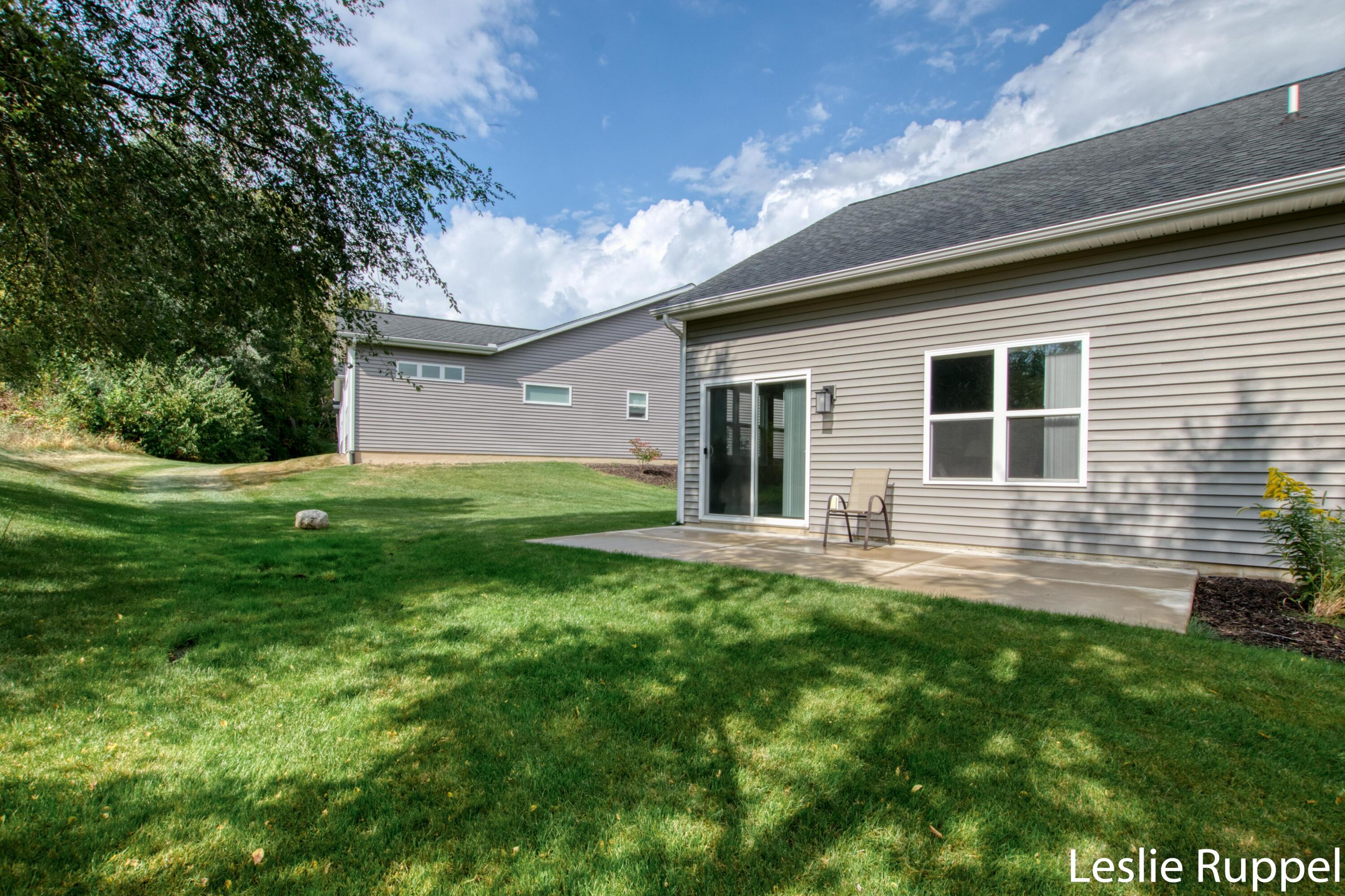 1520 Ctr Hl Road, Unit 2 Lowell, MI 49331 - Photo 29 of 32 Center Hill 1520-28
