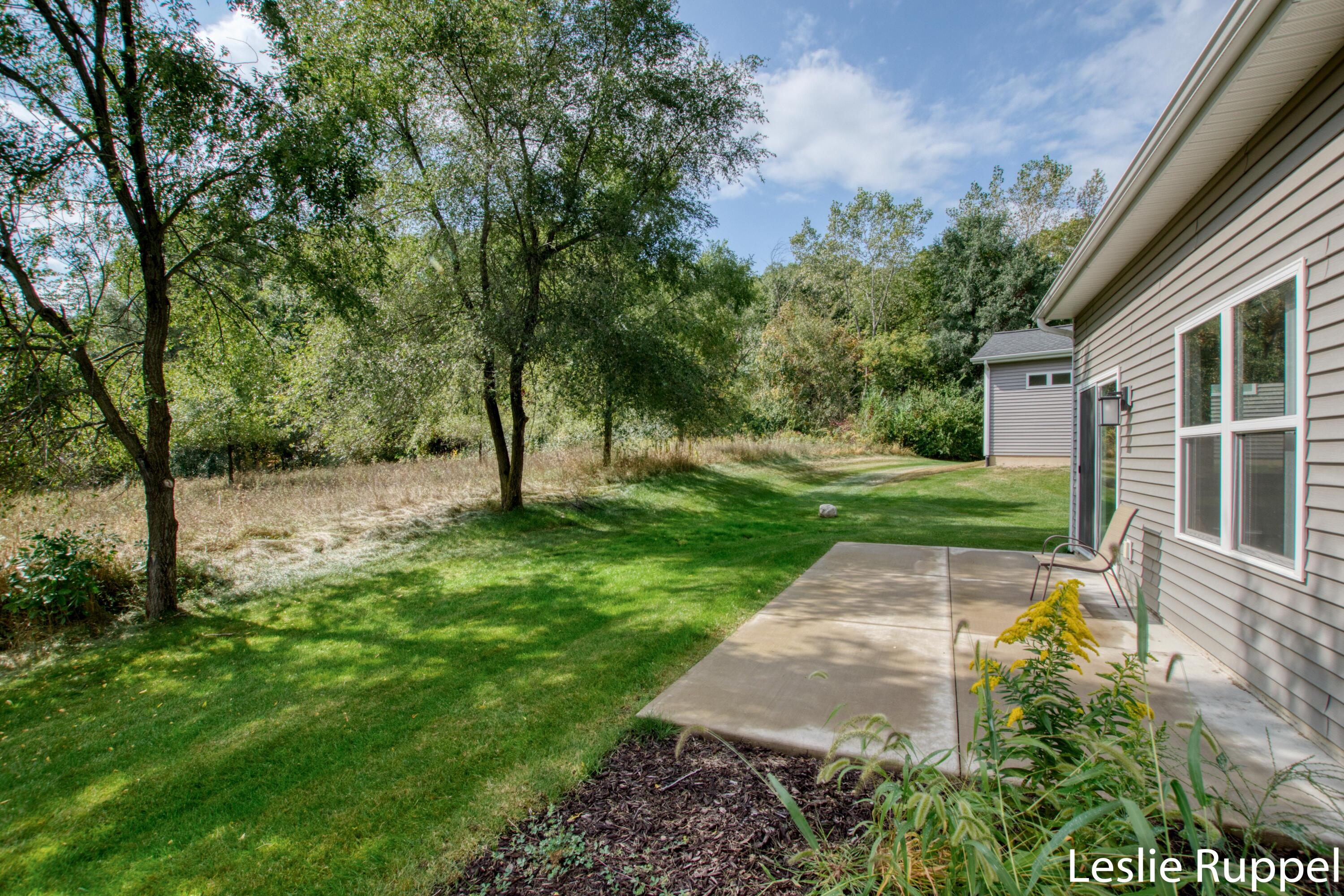 1520 Ctr Hl Road, Unit 2 Lowell, MI 49331 - Photo 30 of 32 Center Hill 1520-29